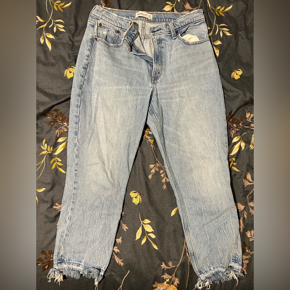Abercrombie High Rise Mom Jeans